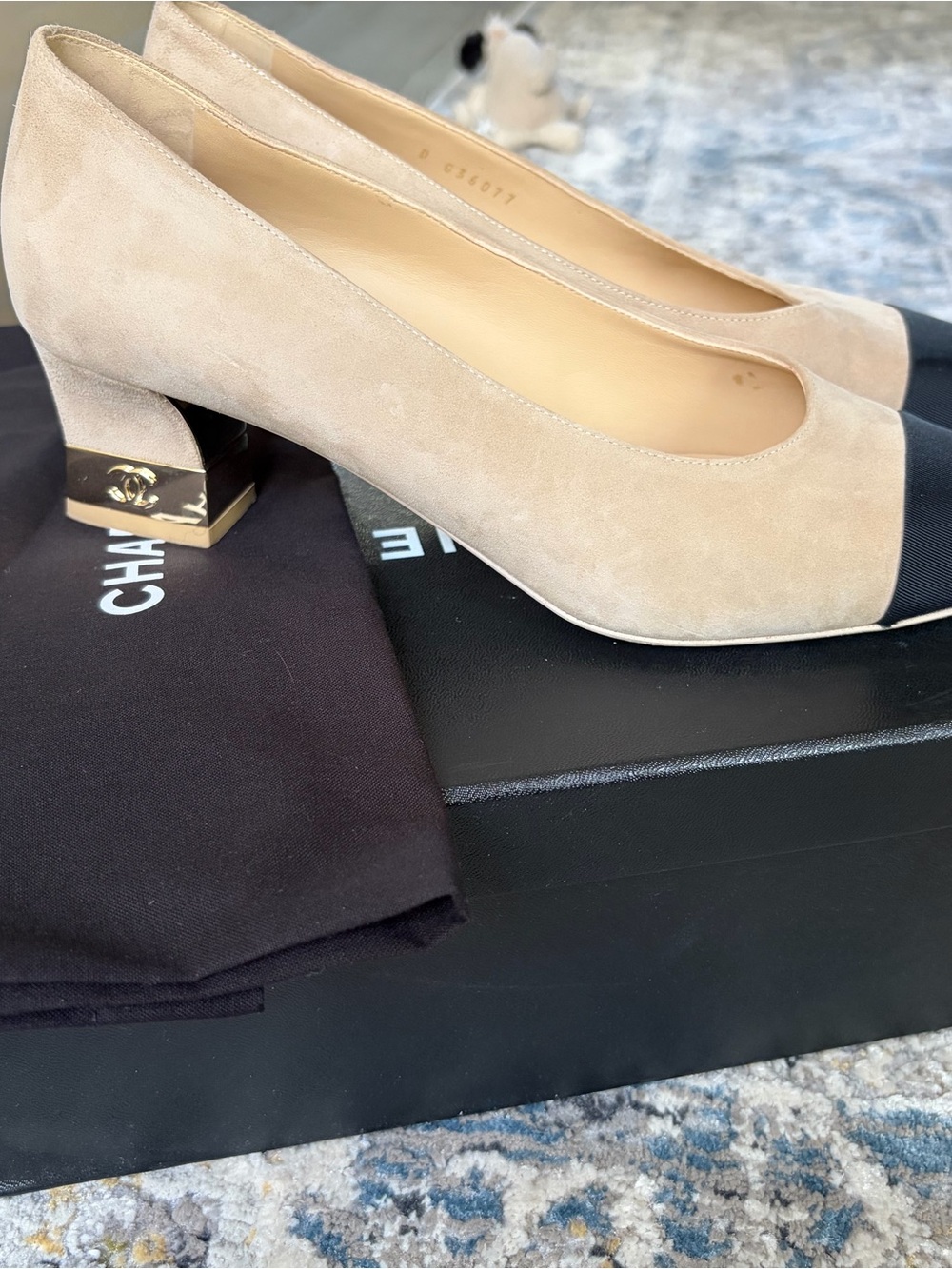 CHANEL Beige Suede Pumps with Black Cap Toe - Picture 7 of 11